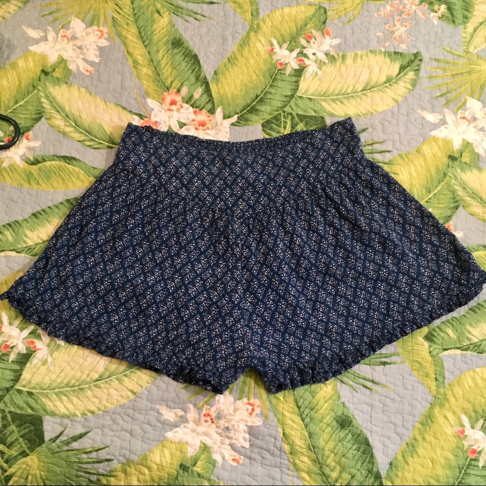 American Eagle Outfitters blue fabric shorts boho
